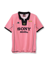 1997-98 ユヴェントス アウェイ ユニフォーム 正面デザイン ピンク×ブラック
